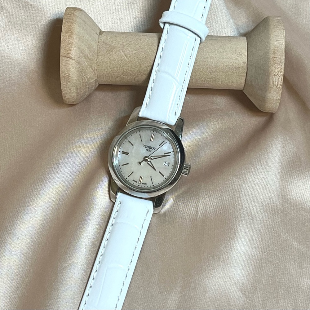 Tissot Classic Dream Lady Mother Of Pearl Dial Watch Stainless Steel Tissot Classic Dream Lady Mother Of Pearl Dial Watch Stainless Steel
